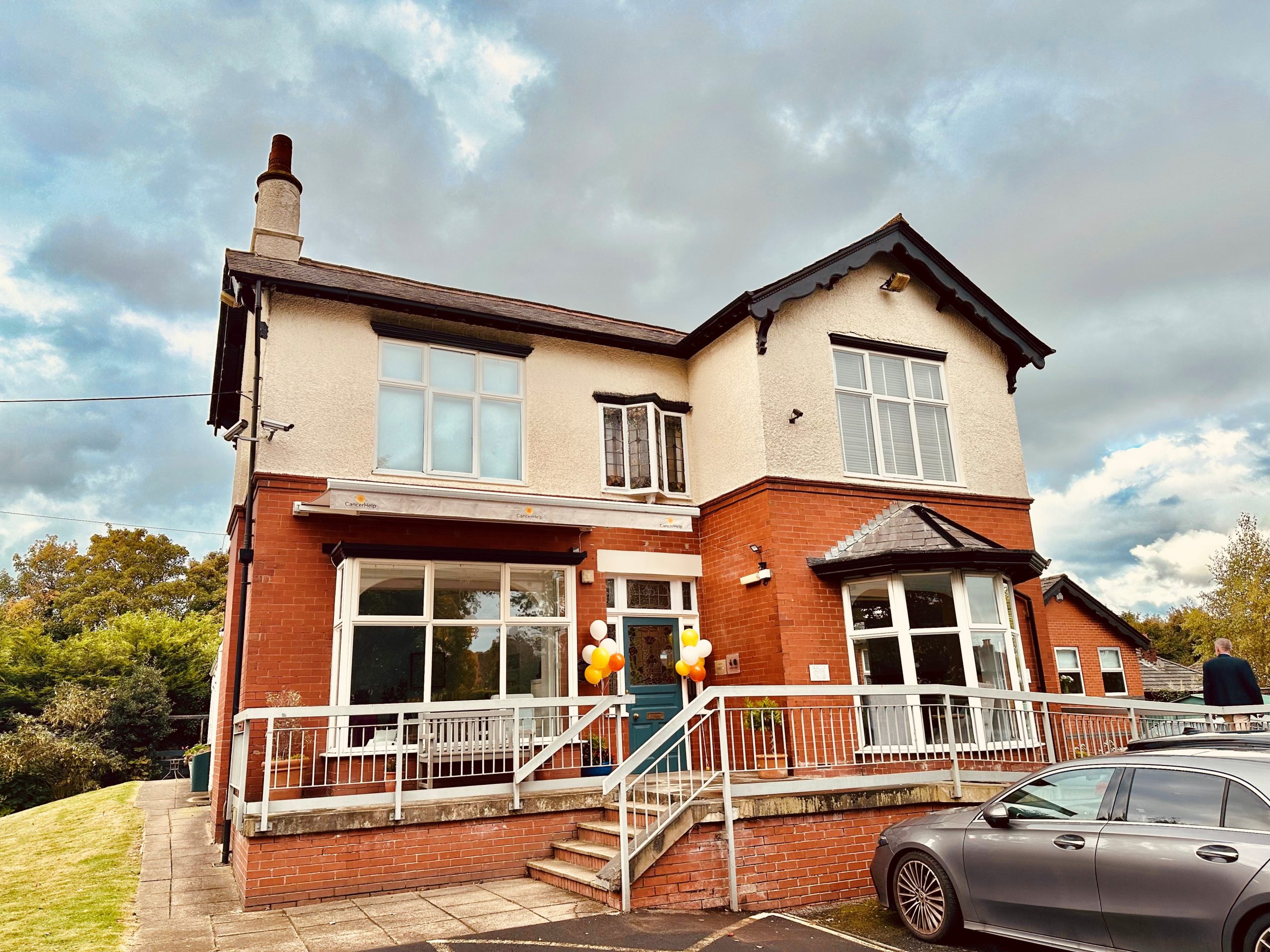 Vine House - Cancer Help - photograph of the outside view